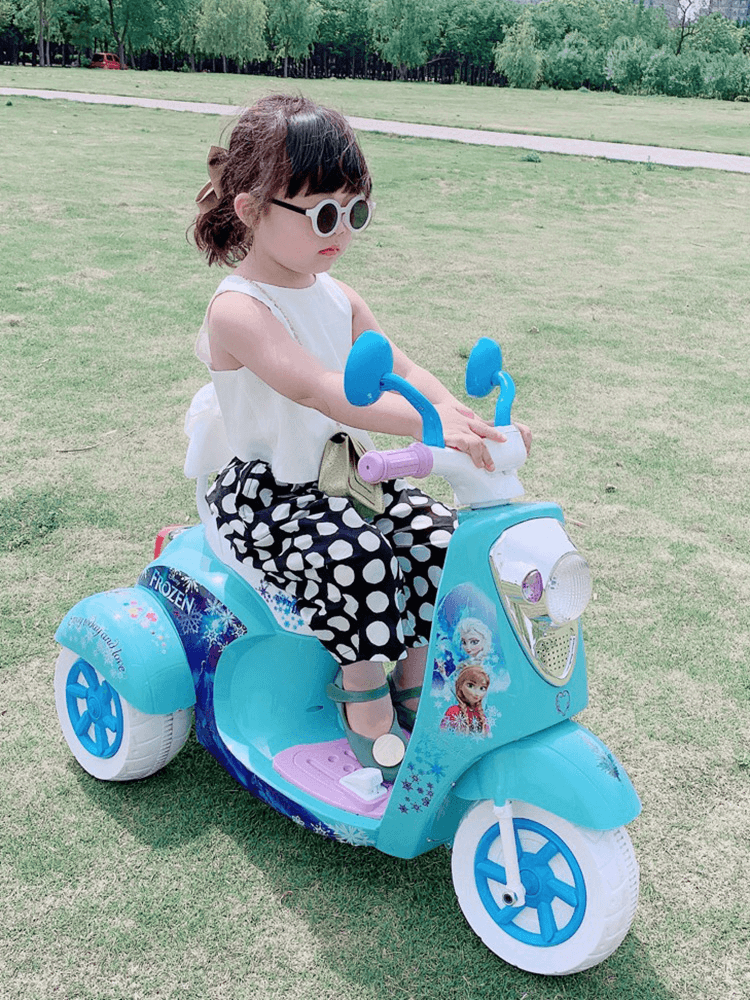 Kids Electric Ride On Scooter